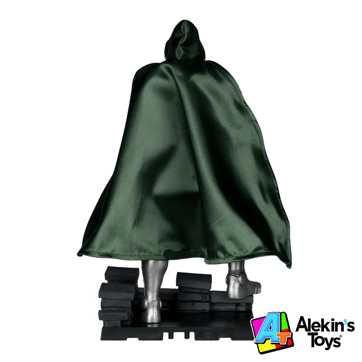 Mcfarlane Marvel Doctor Doom Traje Verde Issue 01 (Estatua) - Imagen 6