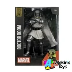 Mcfarlane Marvel Gold Label Doctor Doom Traje Blanco Issue 01 - Imagen 4
